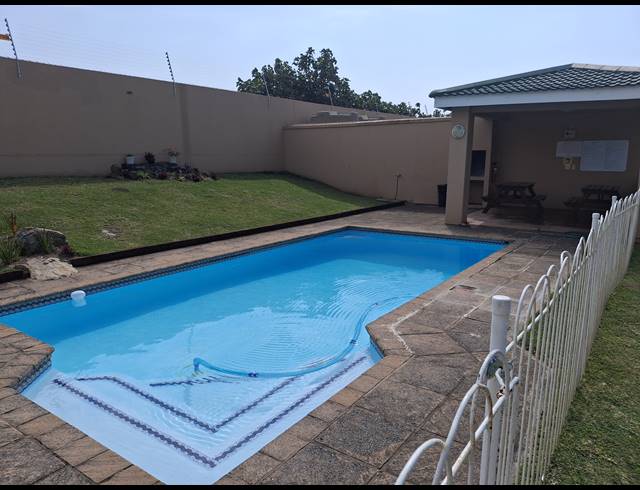 3 BEDROOM APARTMENT FOR SALE IN WOODGRANGE